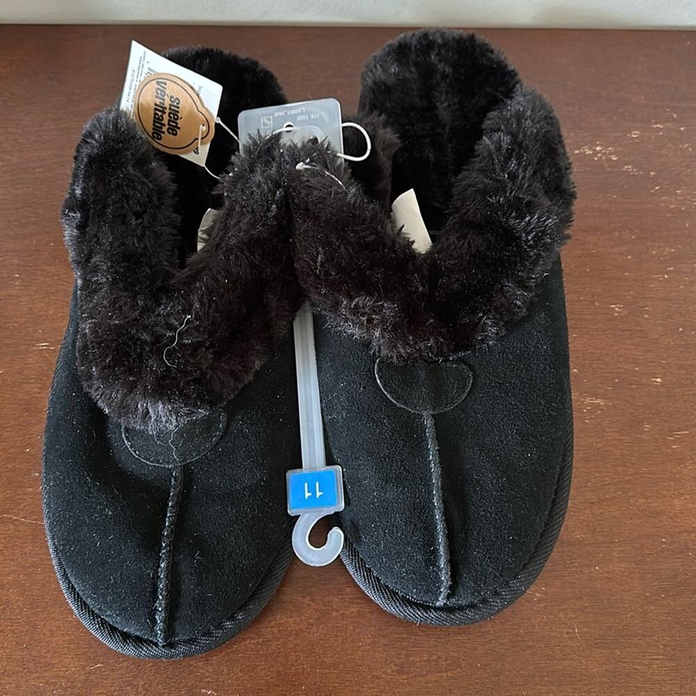 Black House Slippers Size 11 NWT